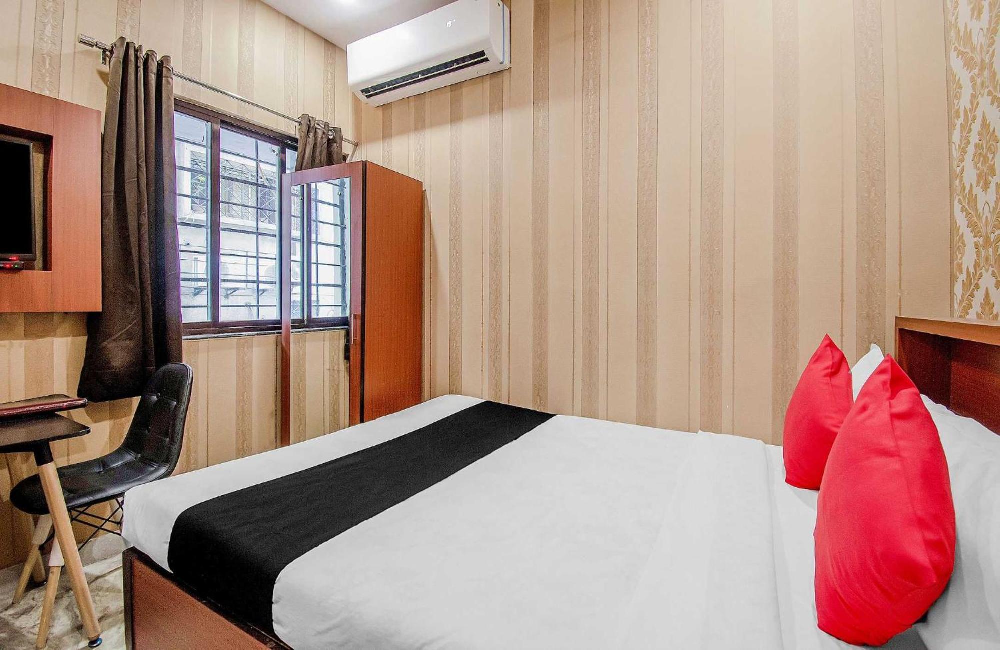 Collection O Mg Guest House Калькутта Экстерьер фото