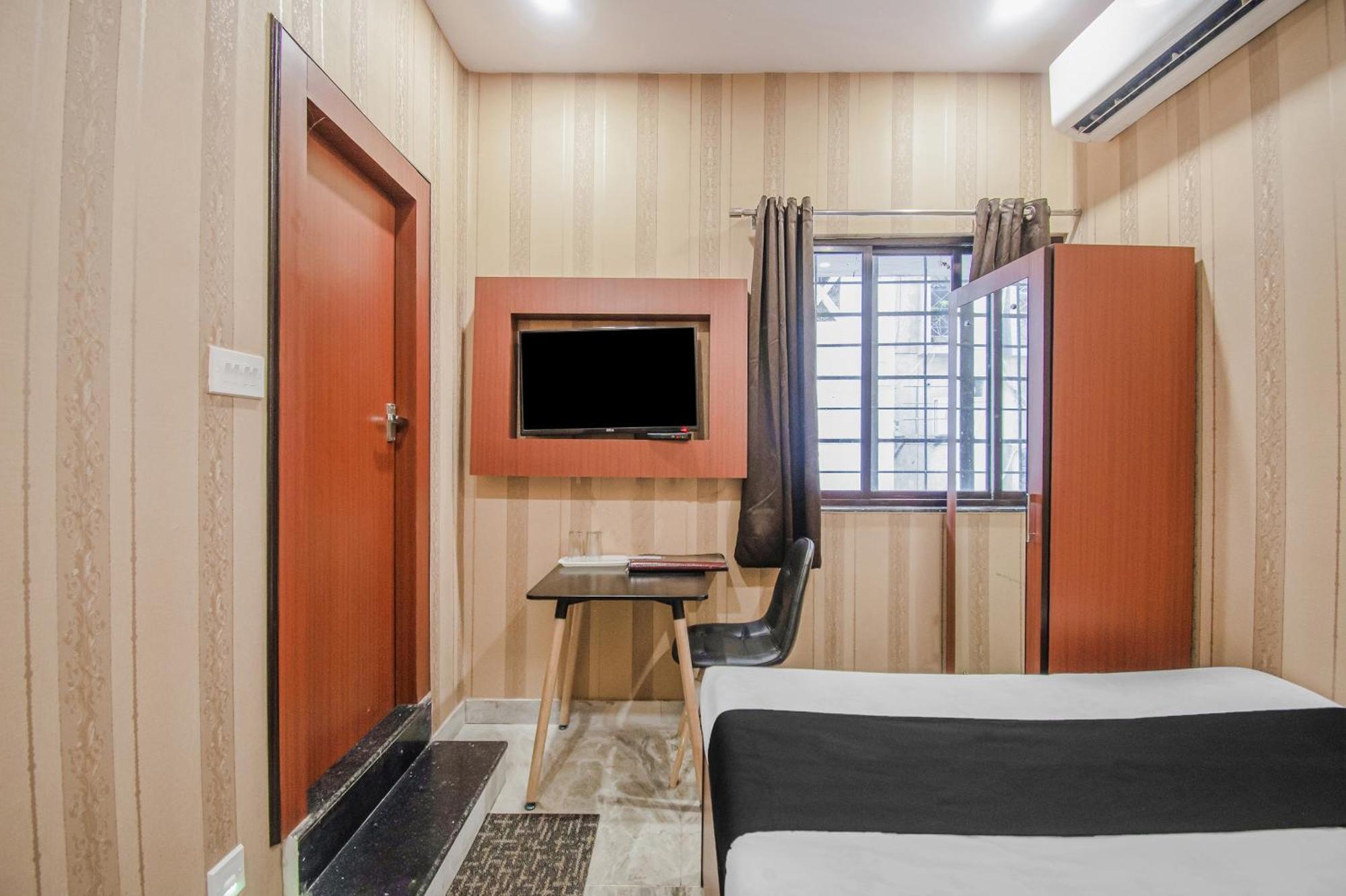 Collection O Mg Guest House Калькутта Экстерьер фото