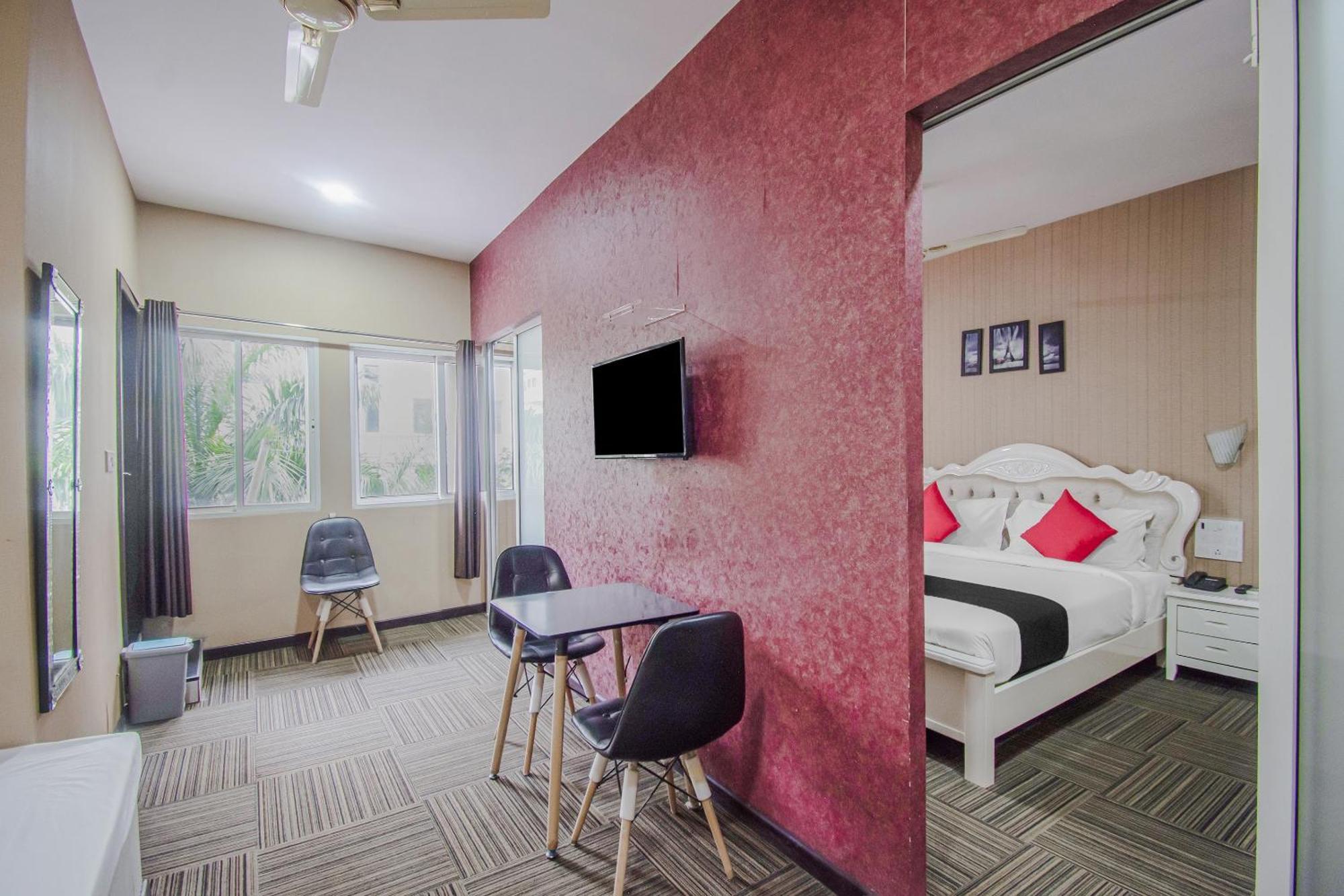 Collection O Mg Guest House Калькутта Экстерьер фото